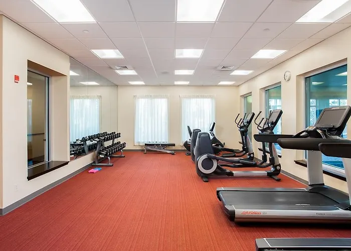 Hyatt Place Airport Hotel Pensacola