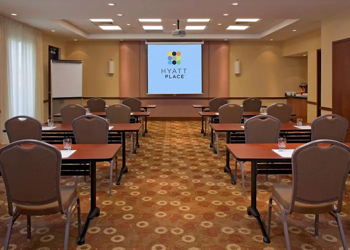 Hyatt Place Airport