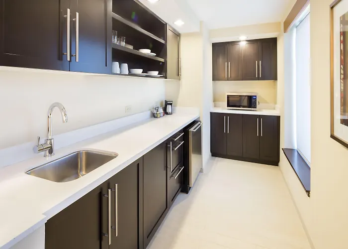 Hyatt Place Airport 3* Pensacola
