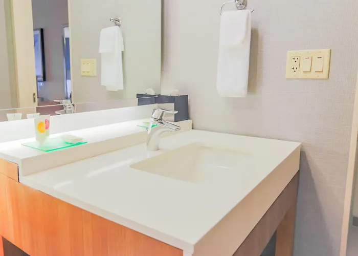 Hyatt Place Airport Hotel Pensacola