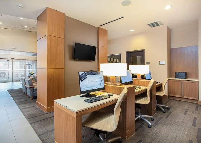 Hyatt Place Airport Hotel Pensacola