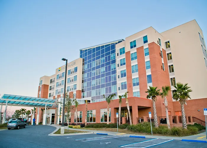 Hyatt Place Airport Hotel 3*