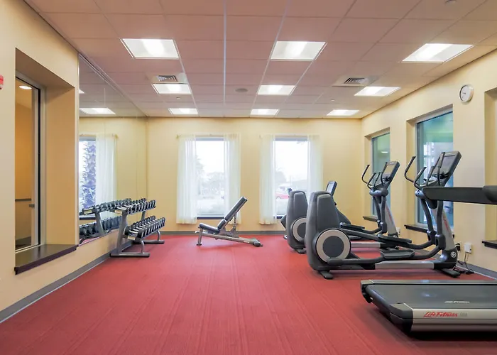 Hyatt Place Airport 3*